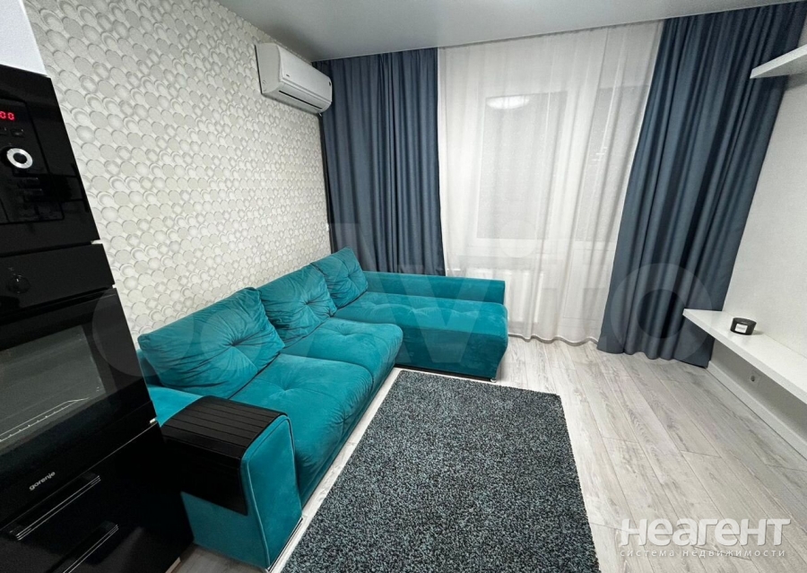 Сдается 2-х комнатная квартира, 64 м²