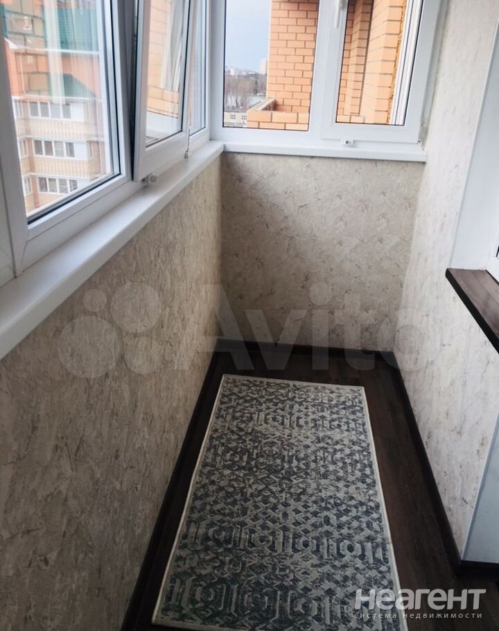 Продается 1-комнатная квартира, 43 м²