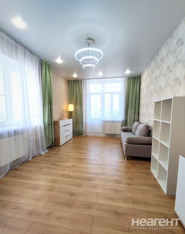 Продается 2-х комнатная квартира, 67 м²