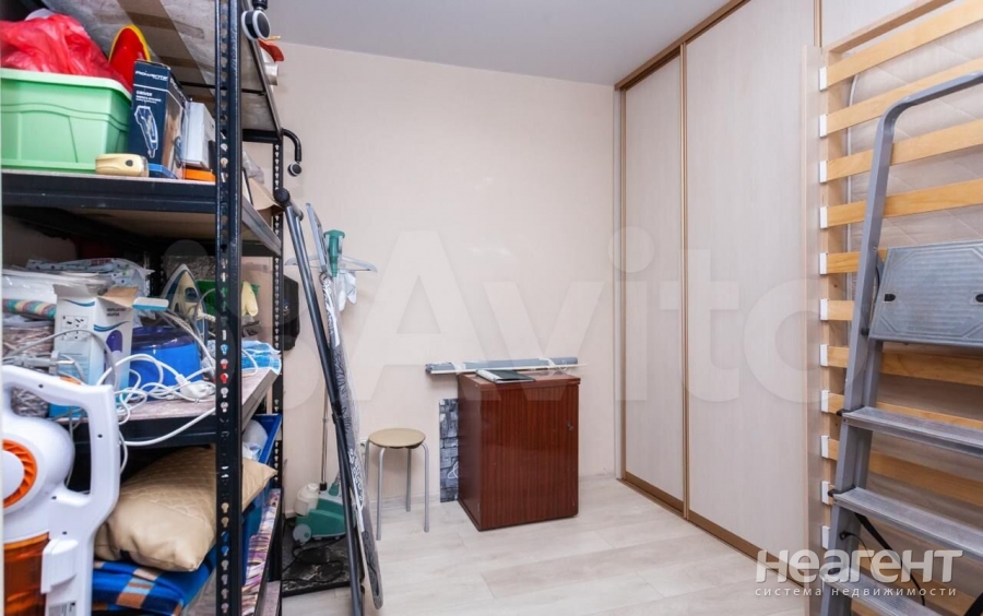 Продается 3-х комнатная квартира, 98 м²