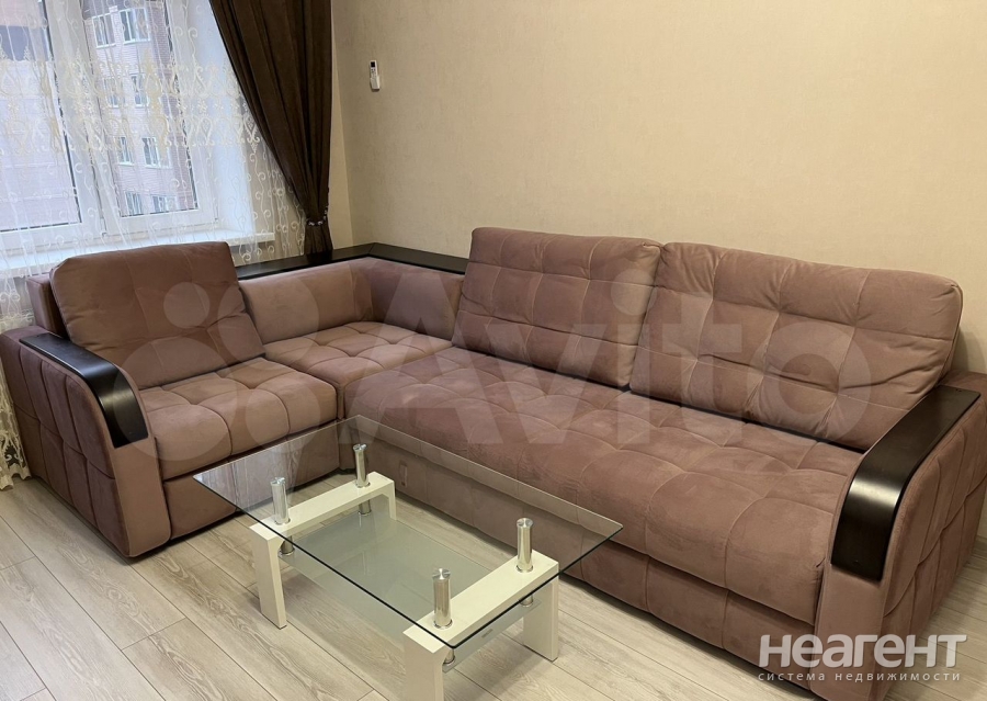 Сдается 2-х комнатная квартира, 62 м²