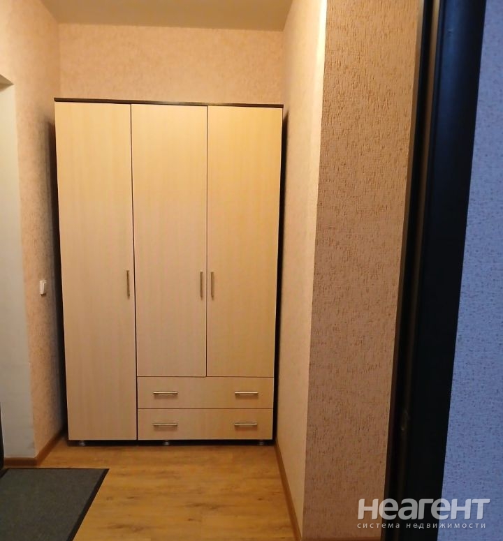 Сдается 1-комнатная квартира, 35 м²