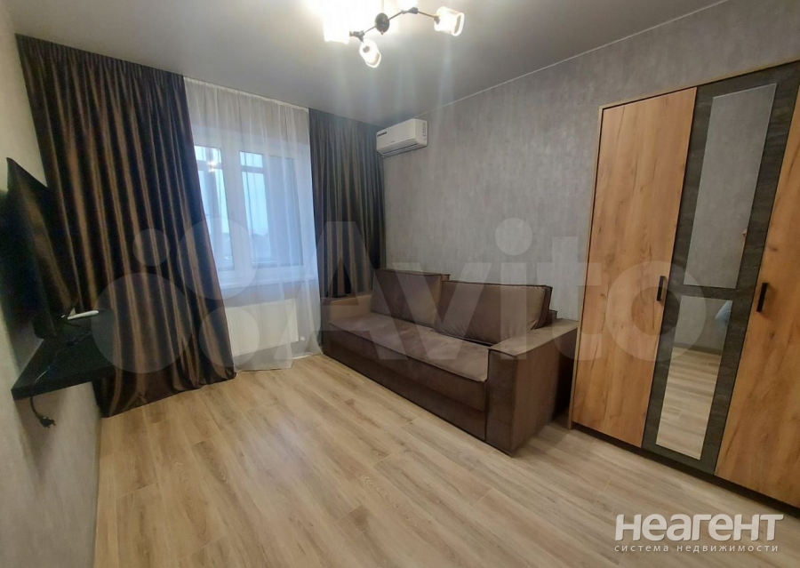 Сдается 1-комнатная квартира, 35 м²