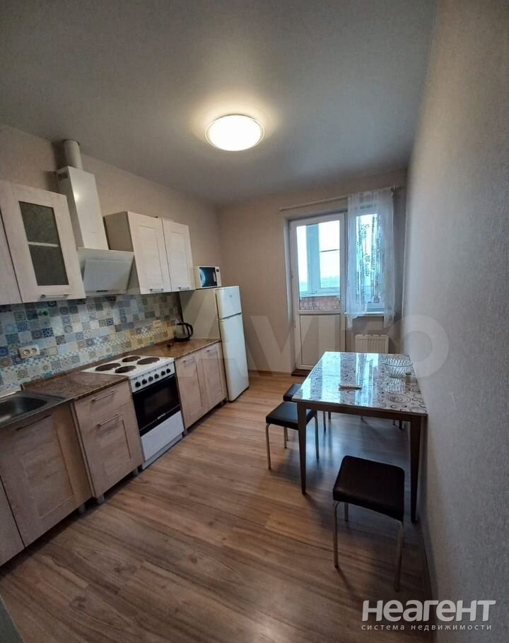 Сдается 1-комнатная квартира, 34 м²