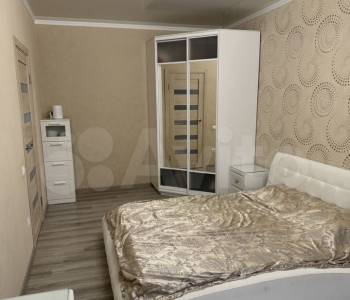 Продается 1-комнатная квартира, 43,6 м²