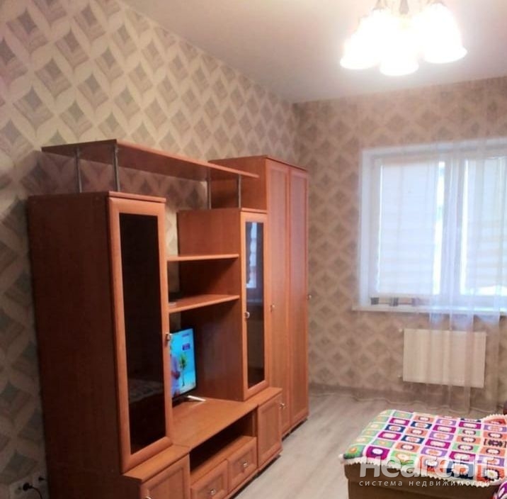 Продается 1-комнатная квартира, 38 м²