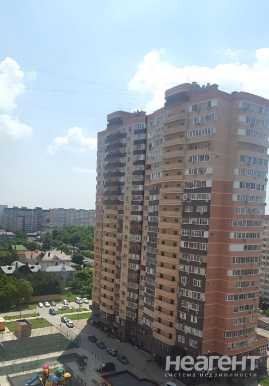 Продается 1-комнатная квартира, 47,2 м²