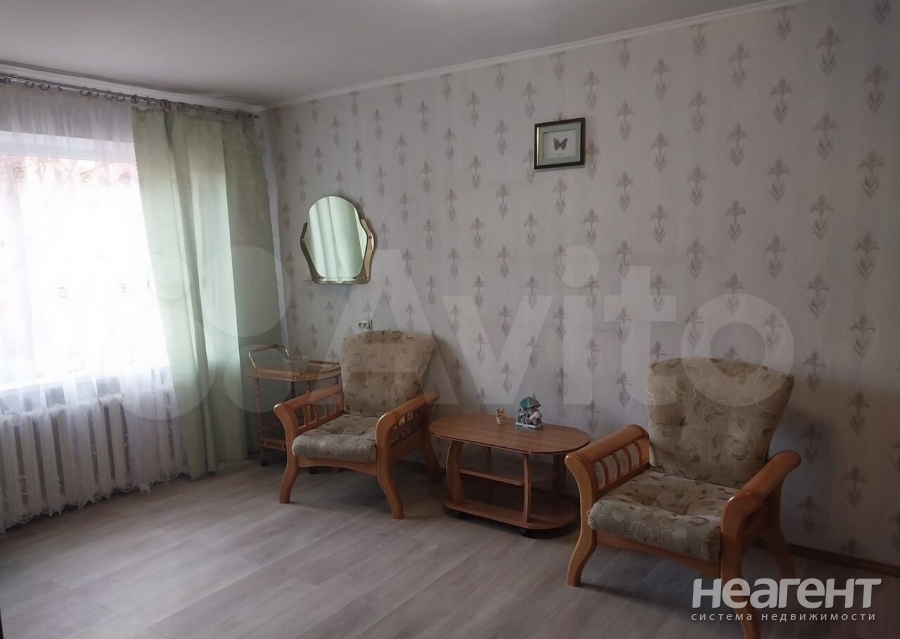 Сдается 1-комнатная квартира, 32 м²