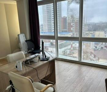 Продается Офис, 350 м²