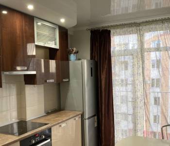 Сдается 1-комнатная квартира, 42 м²