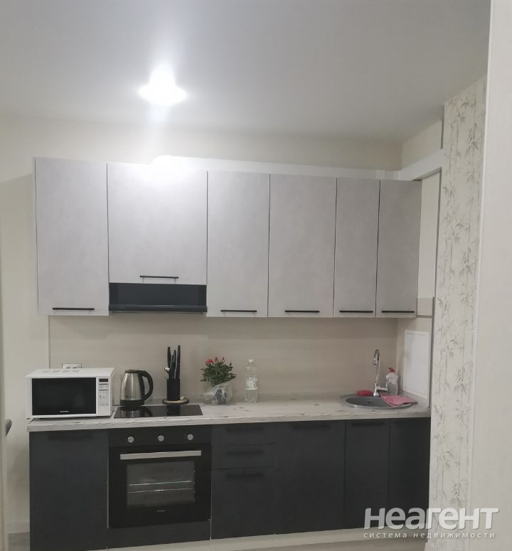 Сдается 1-комнатная квартира, 36,6 м²