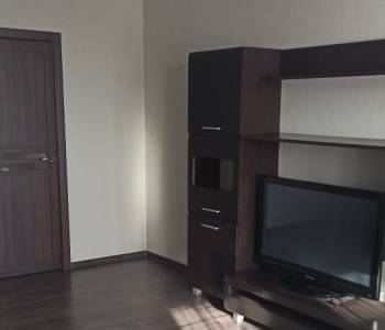 Сдается 2-х комнатная квартира, 80 м²