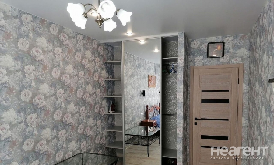 Сдается 1-комнатная квартира, 38 м²