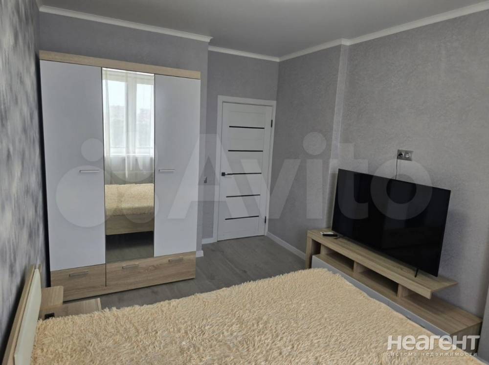 Сдается 2-х комнатная квартира, 60 м²