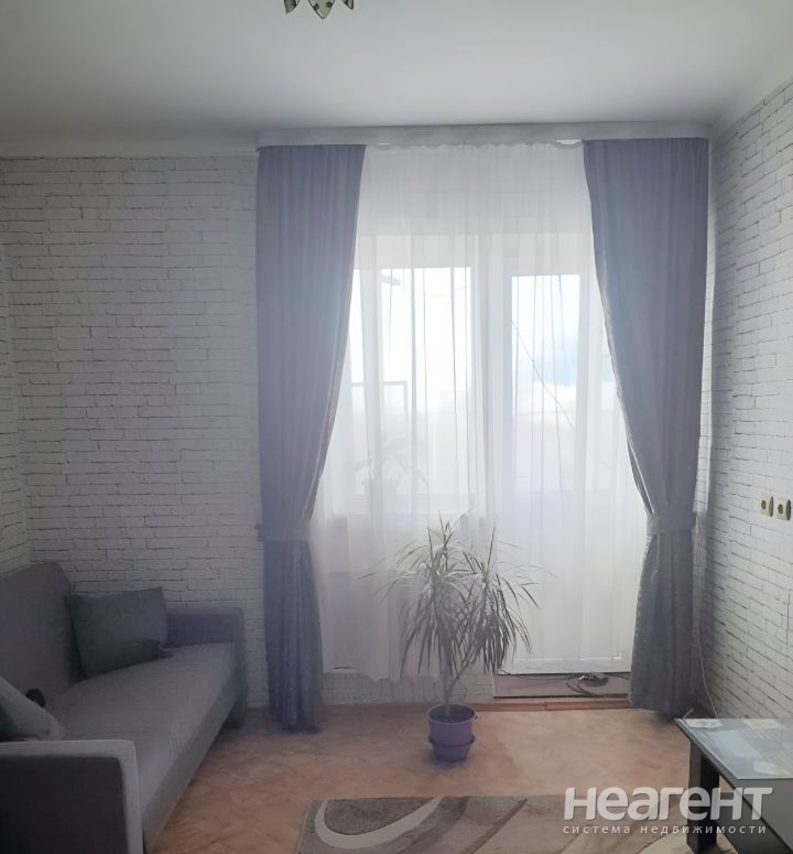 Продается 2-х комнатная квартира, 59 м²