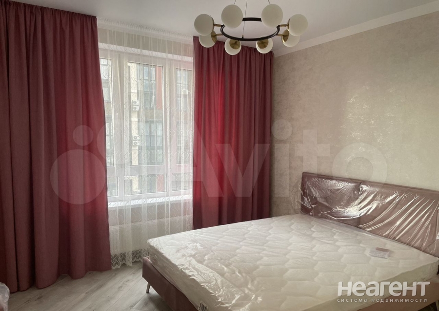 Сдается 2-х комнатная квартира, 64 м²