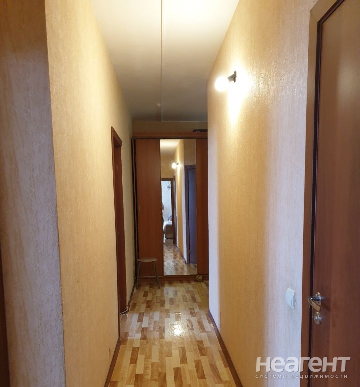 Сдается 2-х комнатная квартира, 70,1 м²