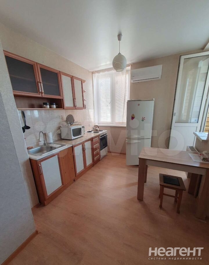 Сдается 1-комнатная квартира, 27 м²