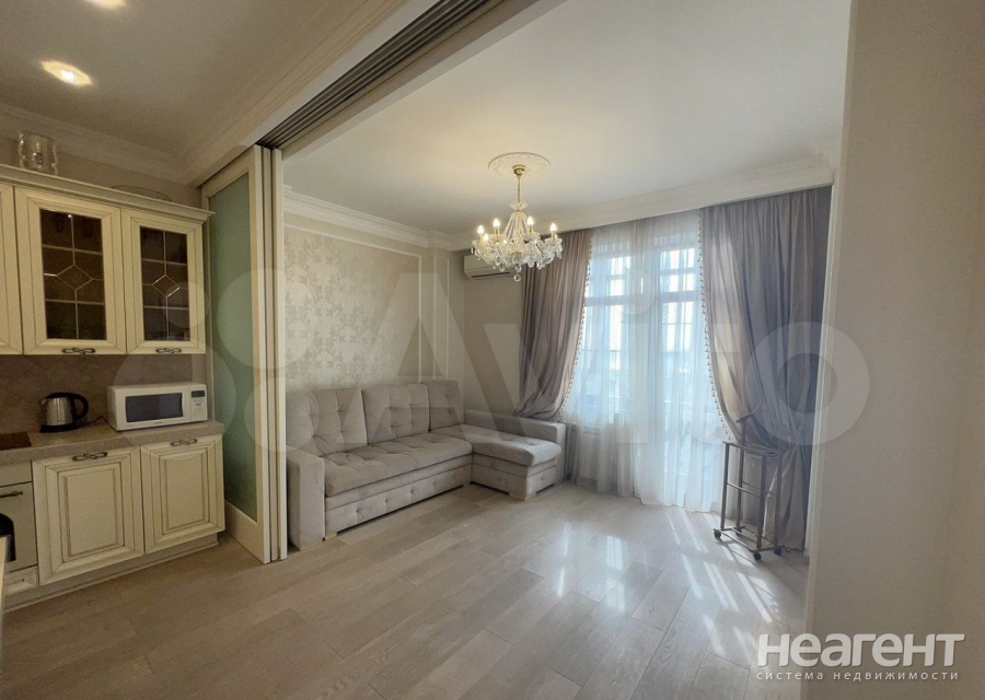 Сдается 2-х комнатная квартира, 60 м²