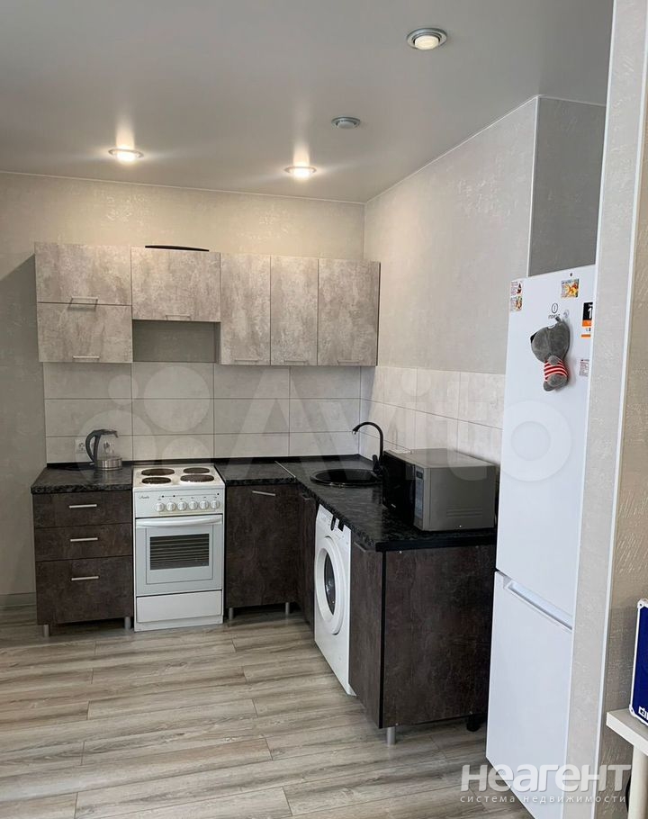 Продается 1-комнатная квартира, 35 м²