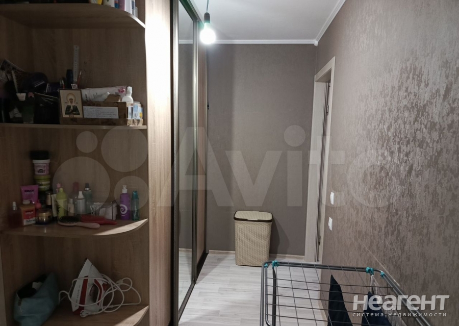 Сдается 1-комнатная квартира, 45 м²