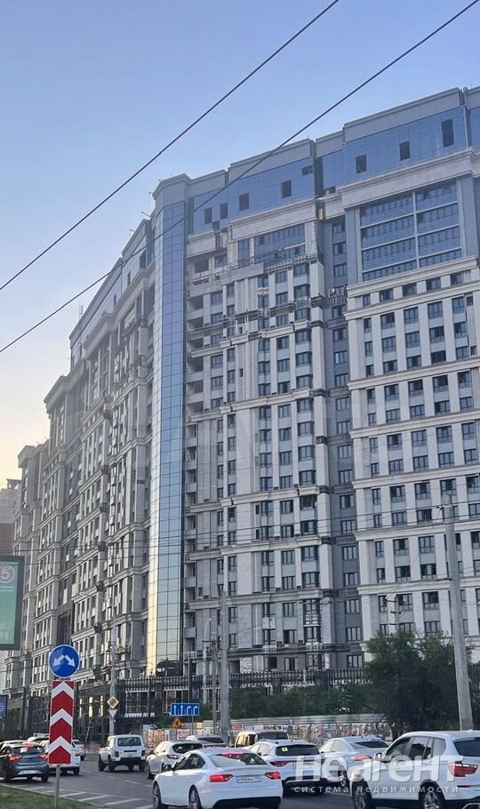 Продается 1-комнатная квартира, 39 м²