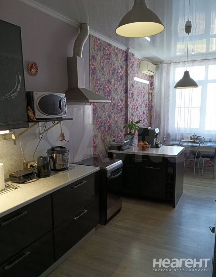 Продается 2-х комнатная квартира, 84,4 м²