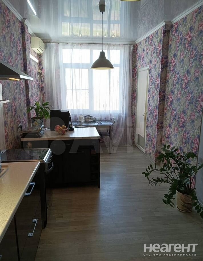 Продается 2-х комнатная квартира, 84,4 м²