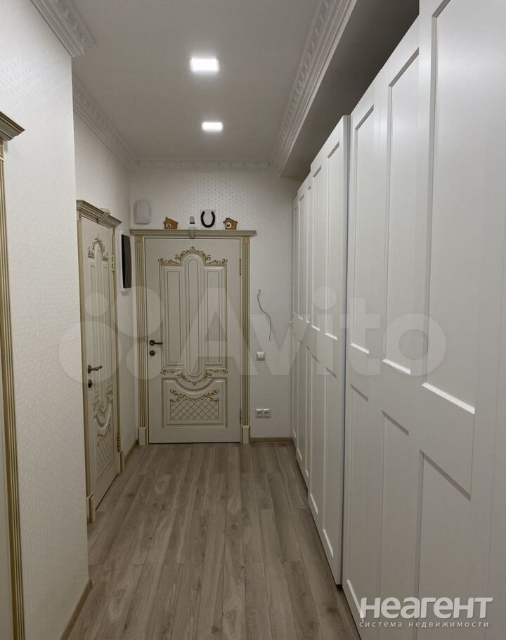 Продается 2-х комнатная квартира, 52 м²