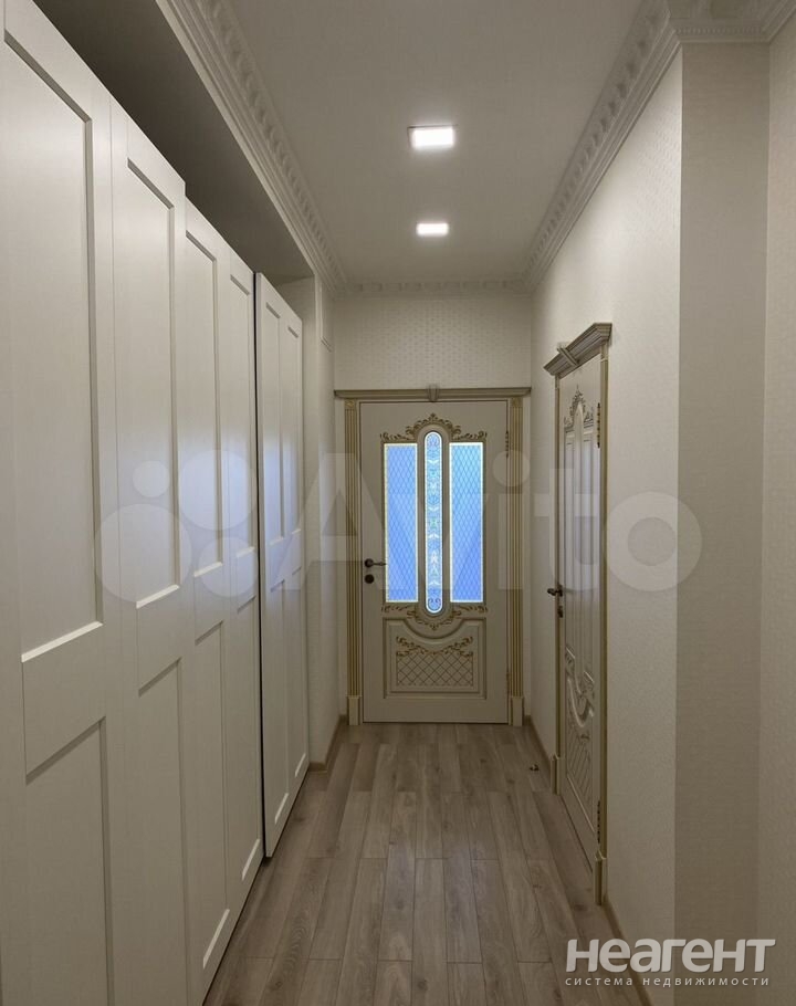 Продается 2-х комнатная квартира, 52 м²