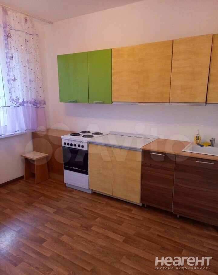 Сдается 1-комнатная квартира, 37 м²