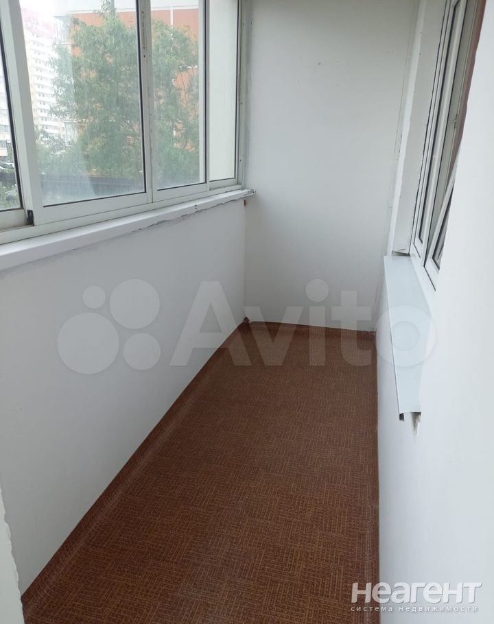 Сдается 1-комнатная квартира, 37 м²