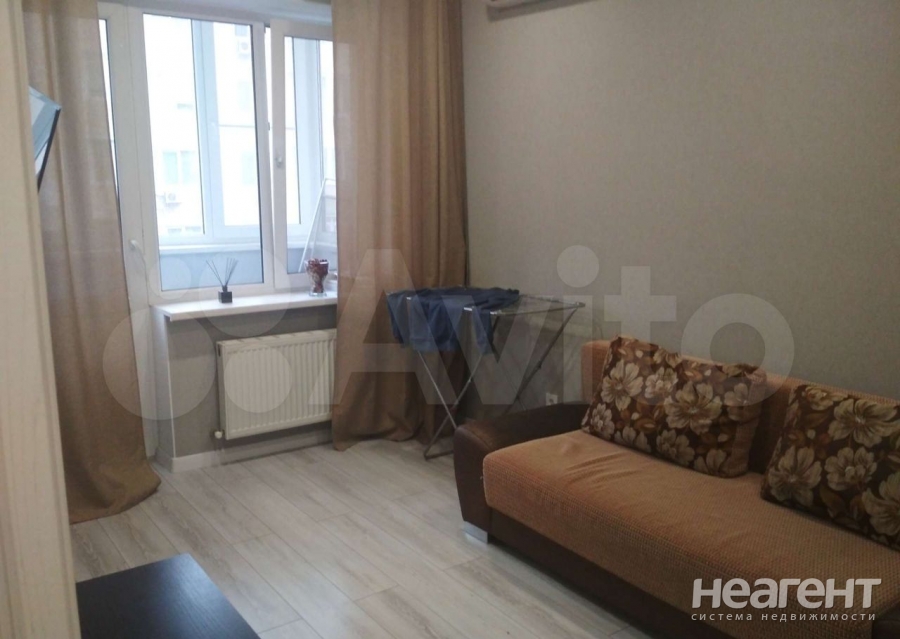 Сдается 1-комнатная квартира, 32 м²