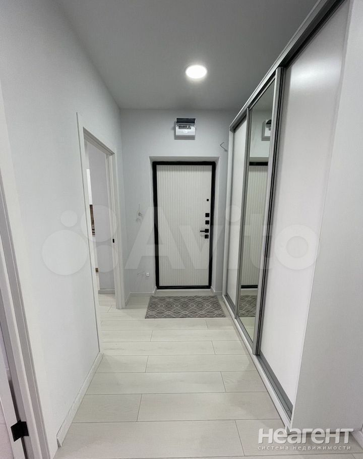 Сдается 2-х комнатная квартира, 63 м²