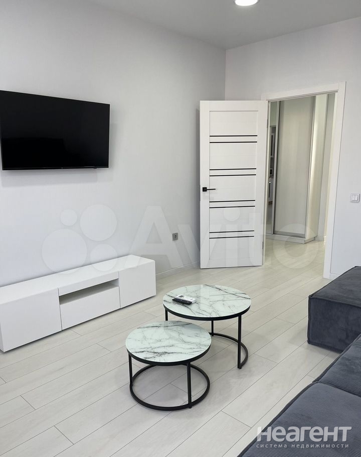 Сдается 2-х комнатная квартира, 63 м²