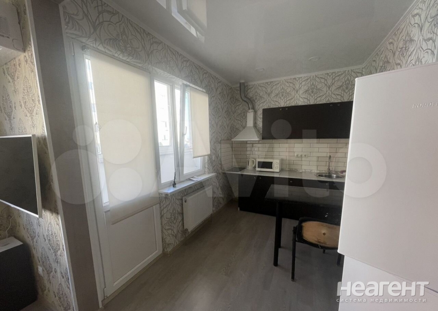 Продается 1-комнатная квартира, 33 м²