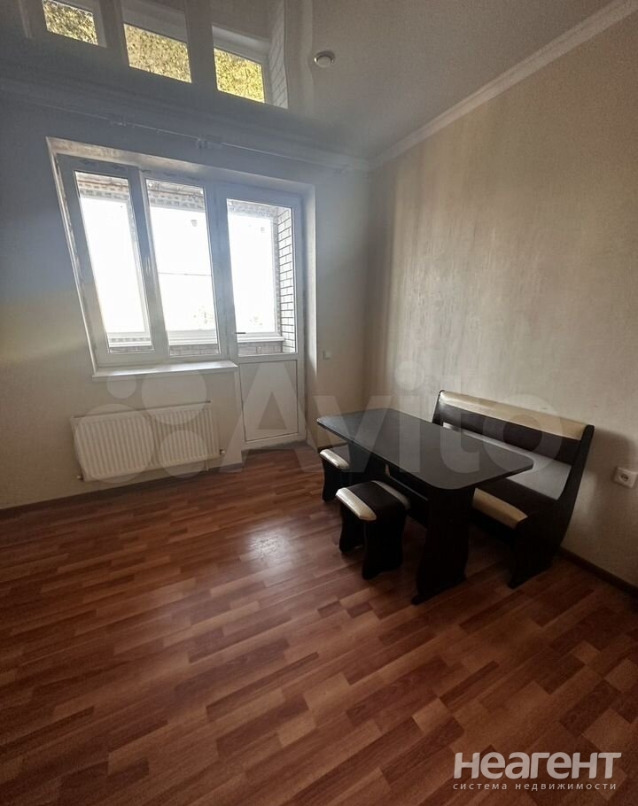 Сдается 1-комнатная квартира, 32 м²