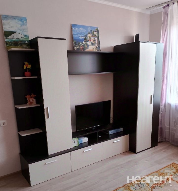 Сдается 1-комнатная квартира, 38 м²