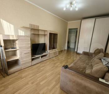 Сдается 1-комнатная квартира, 41 м²