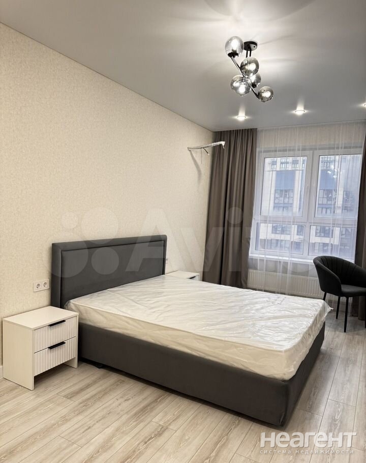 Сдается 1-комнатная квартира, 44 м²