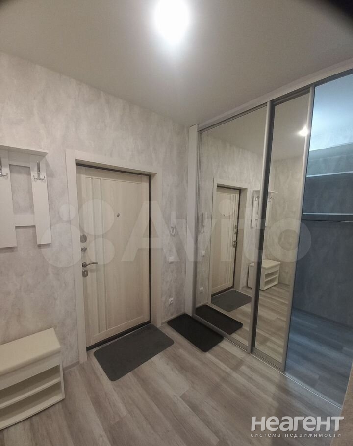 Сдается 1-комнатная квартира, 41 м²