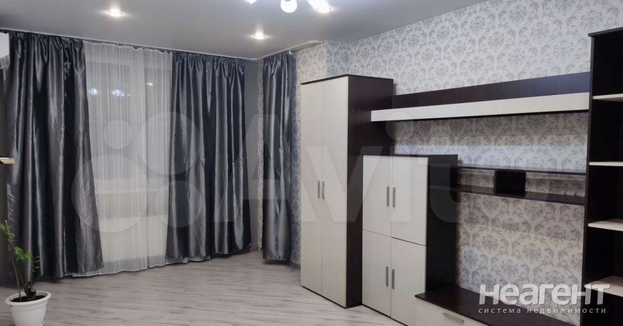 Сдается 1-комнатная квартира, 44 м²