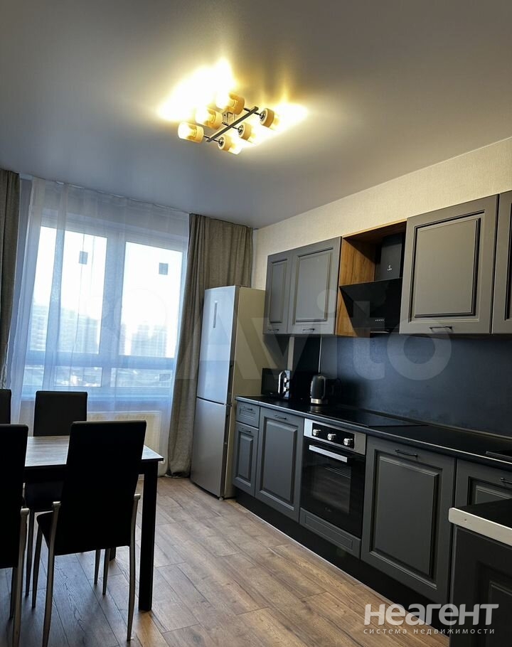 Сдается 1-комнатная квартира, 35 м²