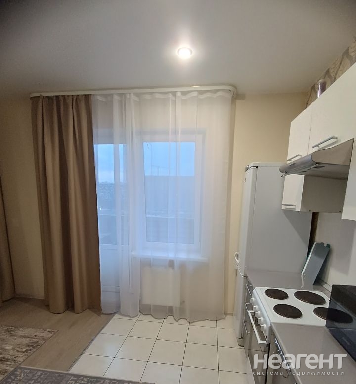 Сдается 1-комнатная квартира, 32 м²