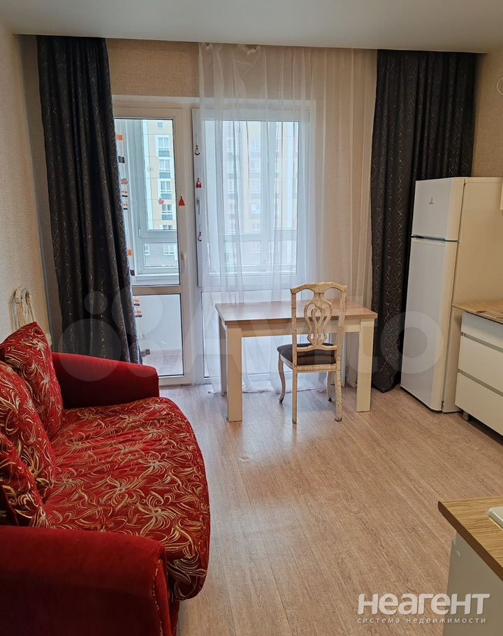 Сдается 1-комнатная квартира, 39 м²