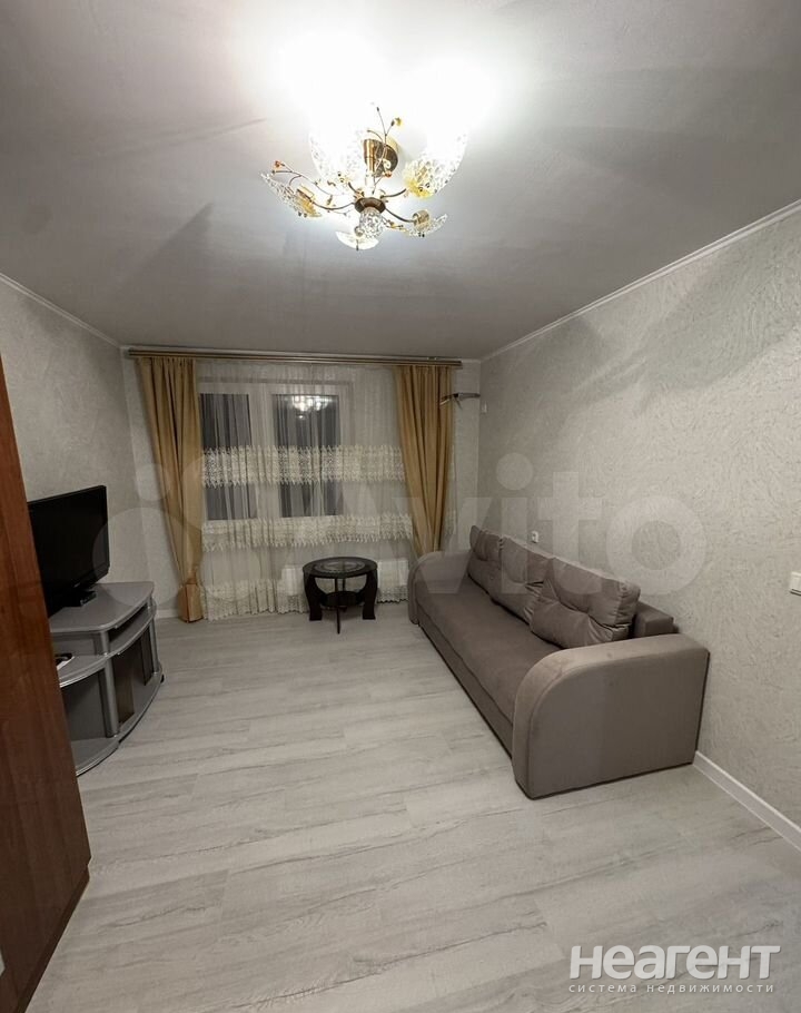 Сдается 1-комнатная квартира, 40,5 м²