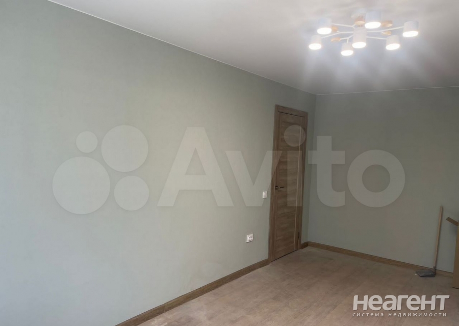 Продается 1-комнатная квартира, 30 м²