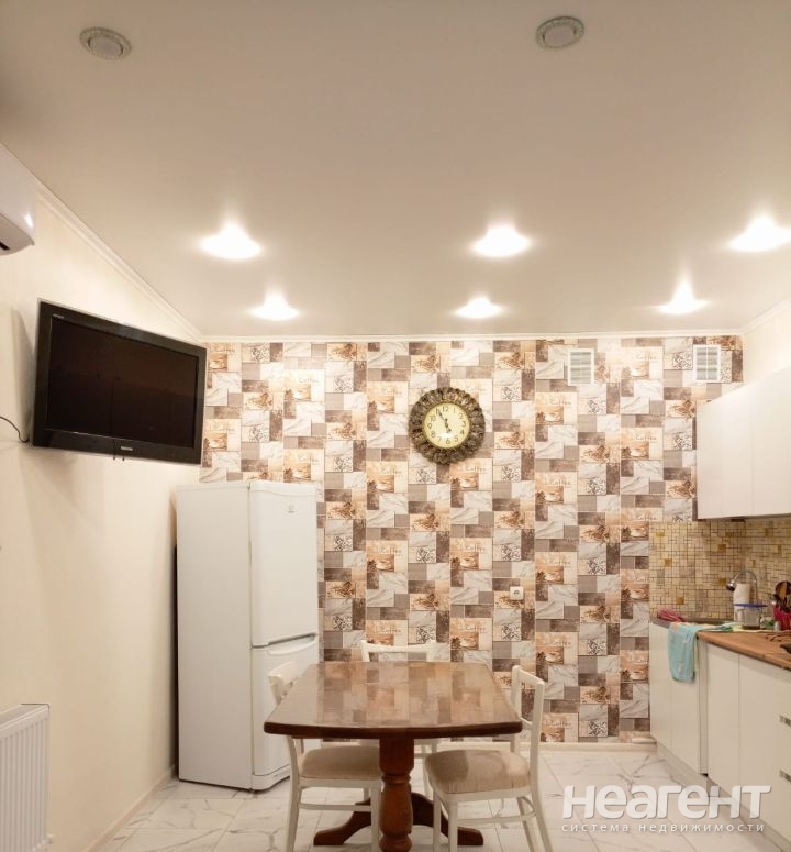 Сдается 1-комнатная квартира, 32,5 м²