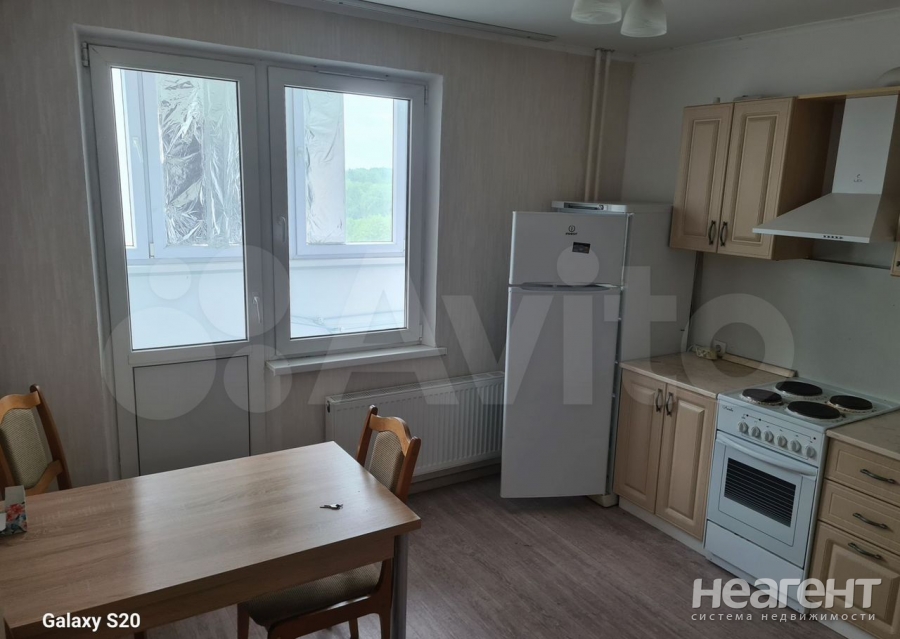 Сдается 1-комнатная квартира, 38,9 м²