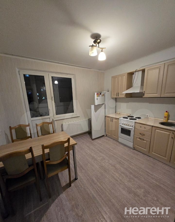 Сдается 1-комнатная квартира, 38,9 м²